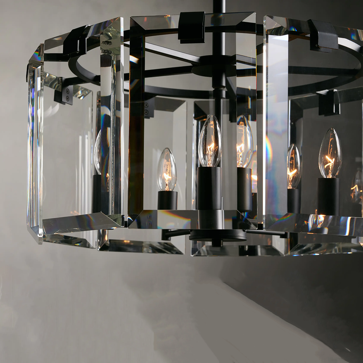 Modern Amaya Round Crystal Chandelier in Brass and Bronze Finishes