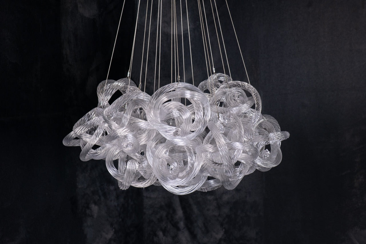 https://cdn.shopify.com/s/files/1/0735/1009/3113/files/Loren-8478Large.jpg?v=1716429752
